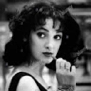 Meet your Posher, Nia